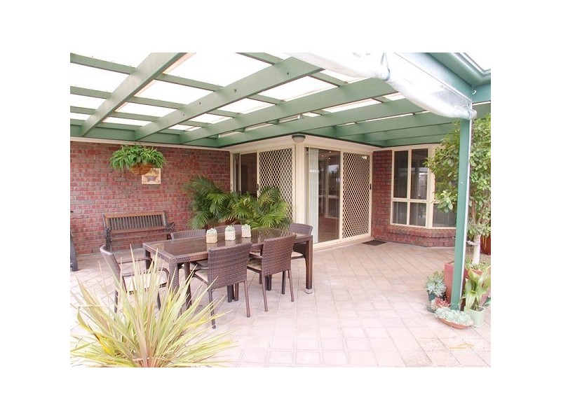 23 Morningside Drive, Woodcroft SA 5162