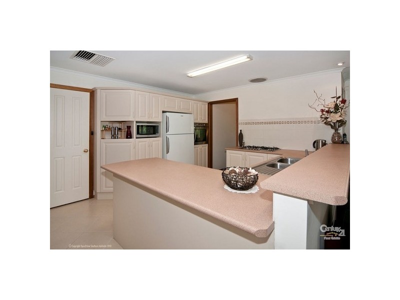 3 Arabian Drive, Woodcroft SA 5162