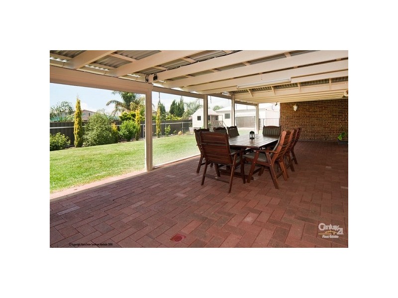 3 Arabian Drive, Woodcroft SA 5162