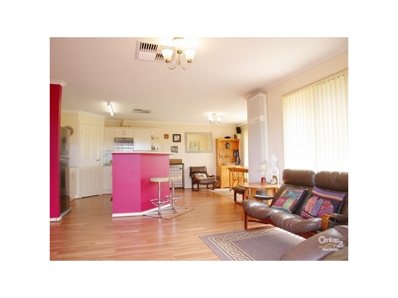 12 Chamberlain Drive, Christie Downs SA 5164