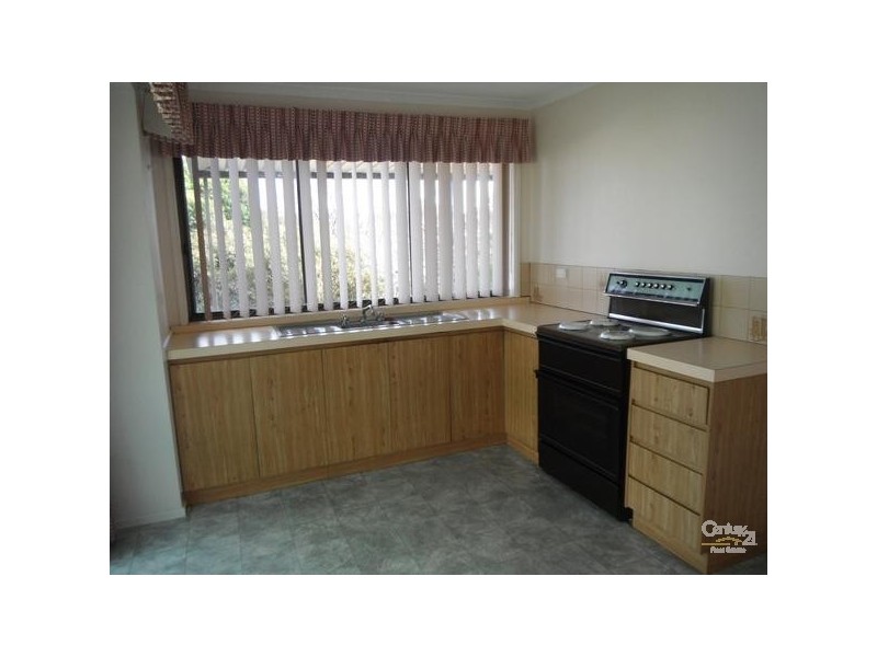 7 French Crescent, Trott Park SA 5158