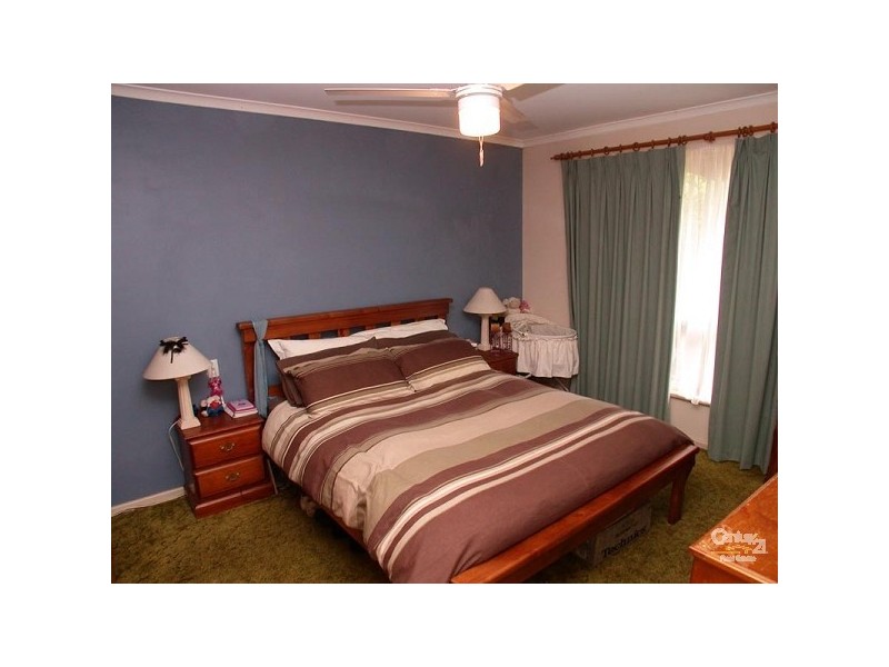 9 Banket Street, Huntfield Heights SA 5163