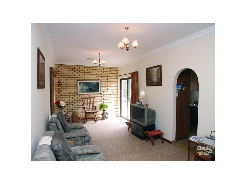 17 Gilbertson Avenue, Morphett Vale SA 5162