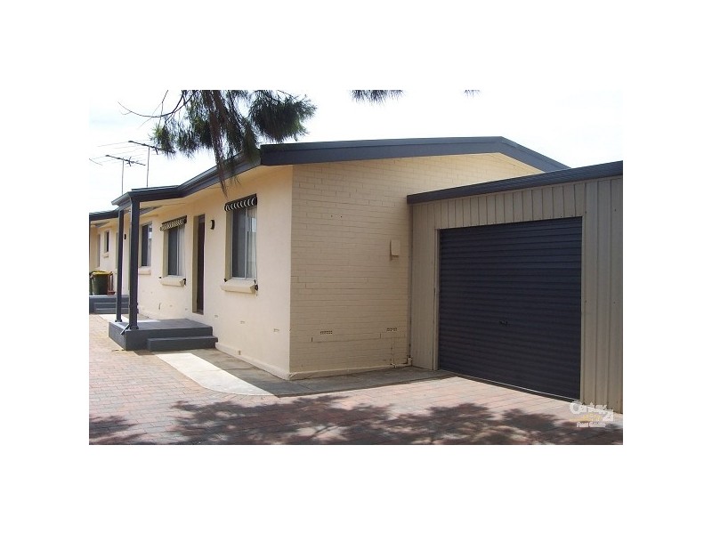3-4 Saltash Avenue, Christies Beach SA 5165