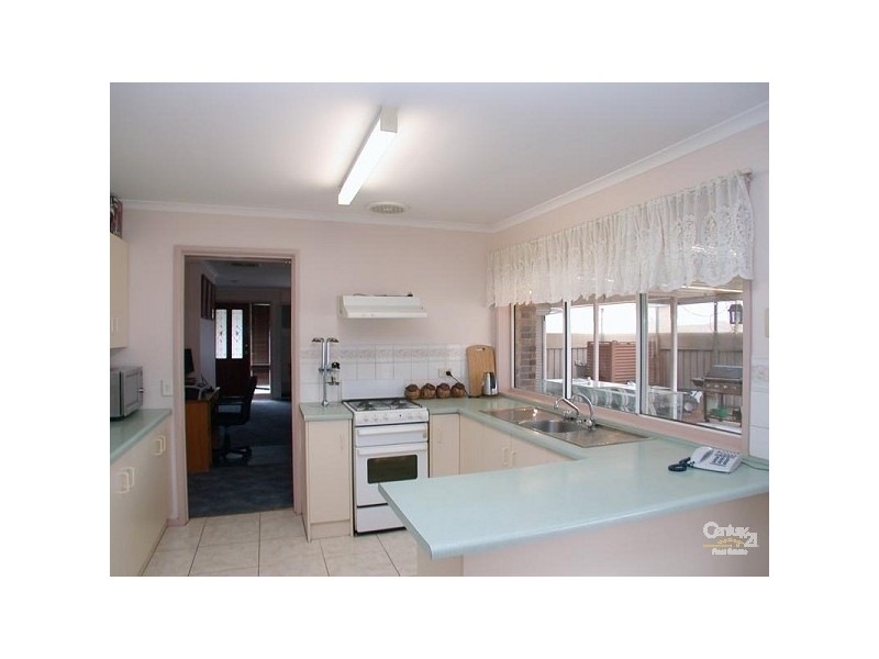 4 Sonar Court, Seaford Rise SA 5169