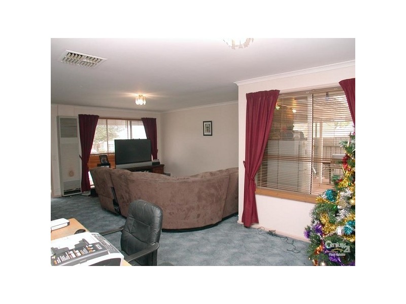 4 Sonar Court, Seaford Rise SA 5169