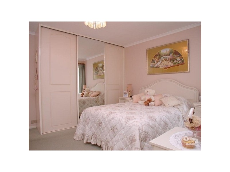 11A Windlass Square, Seaford Rise SA 5169