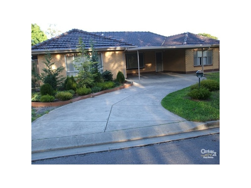 34 Carbenet Drive, Hackham SA 5163