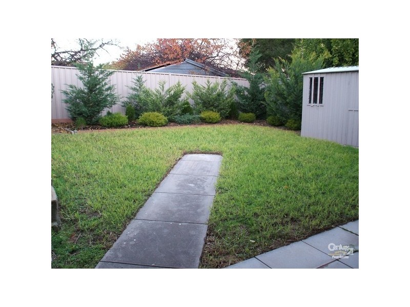 34 Carbenet Drive, Hackham SA 5163