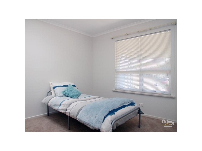 1 Halyard Crescent, Seaford SA 5169