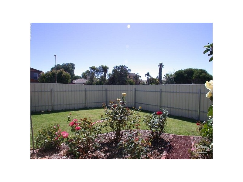 1 Halyard Crescent, Seaford SA 5169