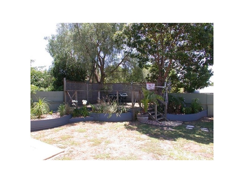 27 Peregrine Crescent, Christie Downs SA 5164