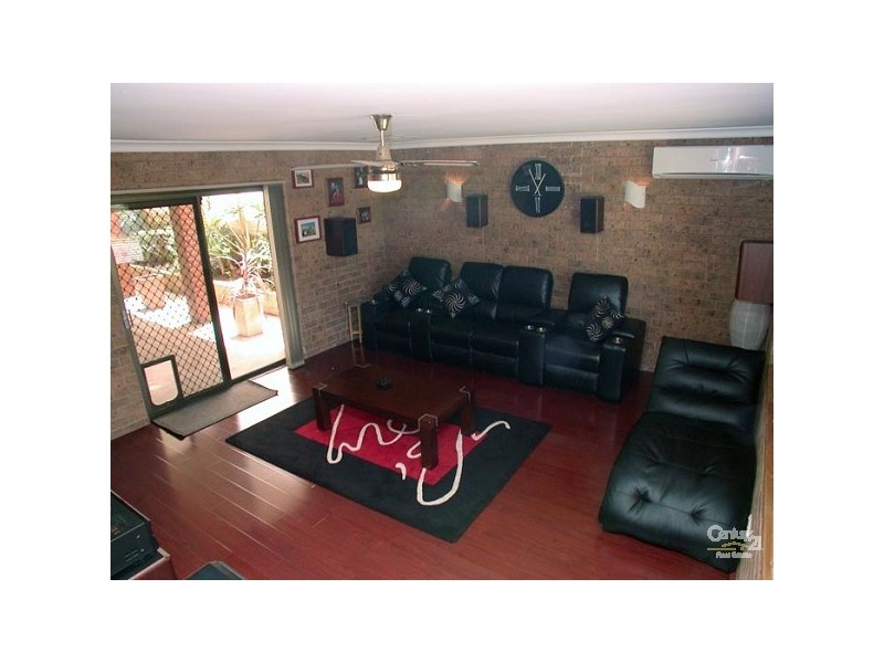 27 Peregrine Crescent, Christie Downs SA 5164