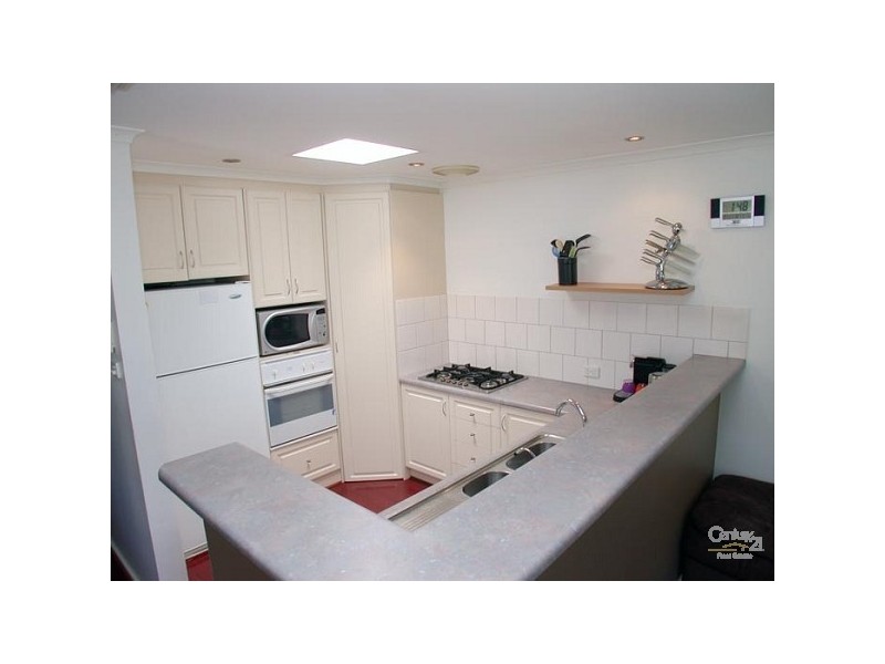 27 Peregrine Crescent, Christie Downs SA 5164