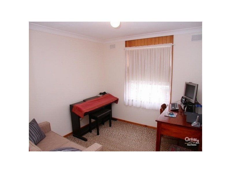 28 Ayre Street, Morphett Vale SA 5162