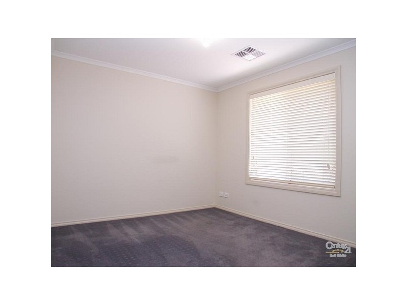 22 Rialto Street, Morphett Vale SA 5162