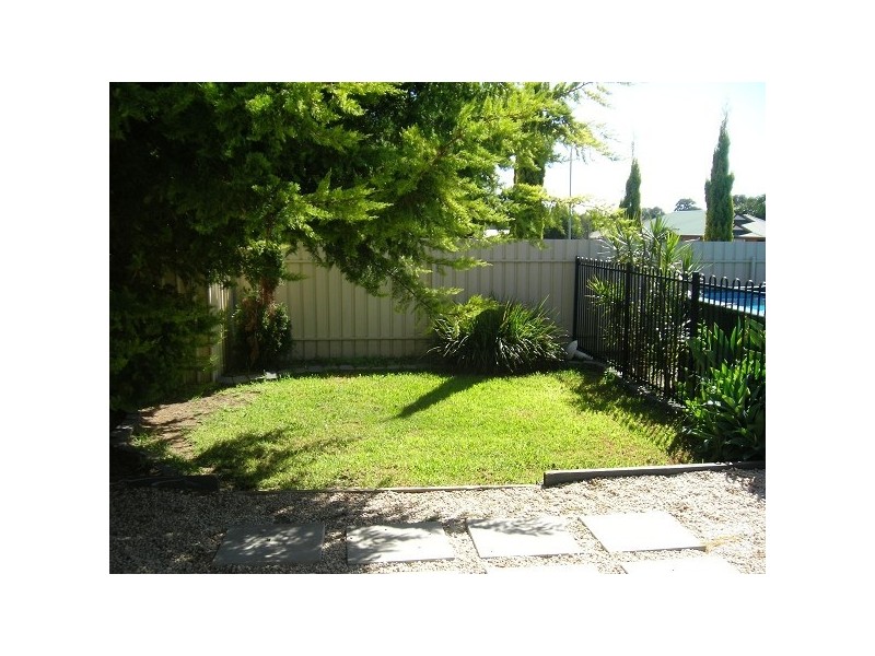 4 Avryl Court, Morphett Vale SA 5162