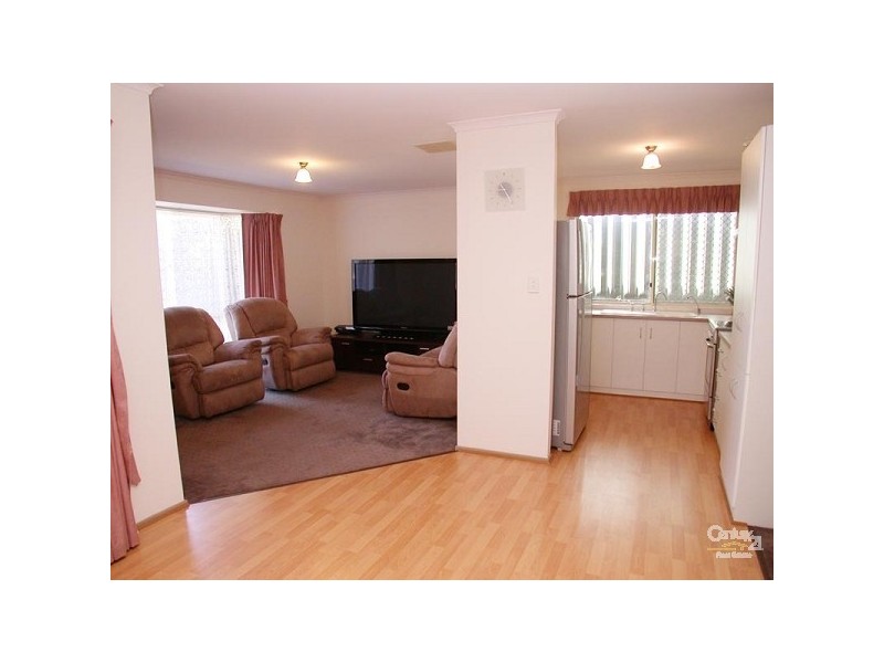 6 Bennett Close, Aberfoyle Park SA 5159