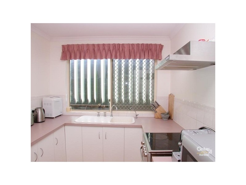 6 Bennett Close, Aberfoyle Park SA 5159