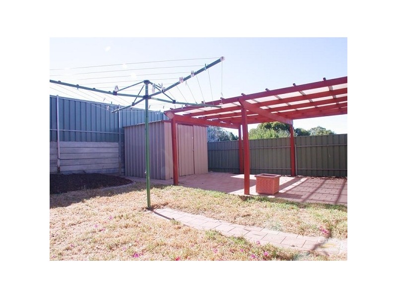 6 Bennett Close, Aberfoyle Park SA 5159