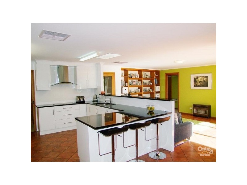 10 Vine Street, Mclaren Vale SA 5171