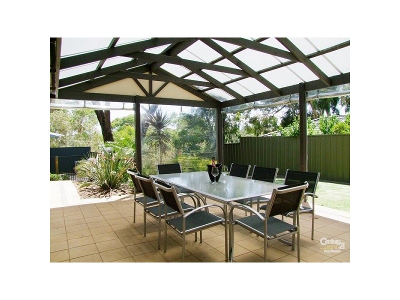 29 Dunalbyn Drive, Aberfoyle Park SA 5159