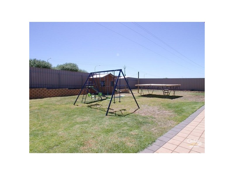 26 Torquay Drive, Seaford Rise SA 5169
