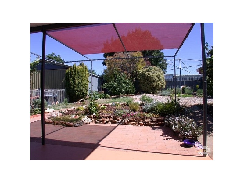 37 Carolyn Avenue, Morphett Vale SA 5162