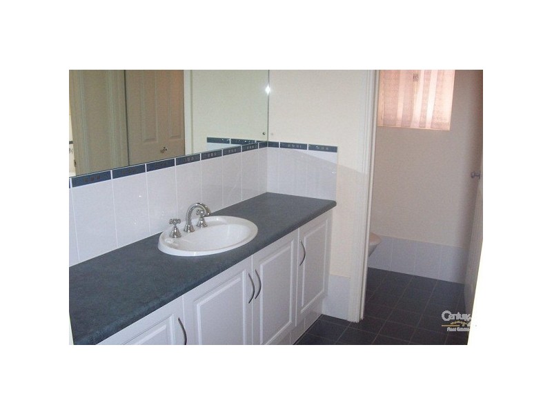 20 Antonio Street, Huntfield Heights SA 5163