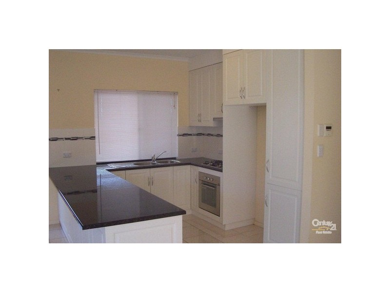 20 Antonio Street, Huntfield Heights SA 5163