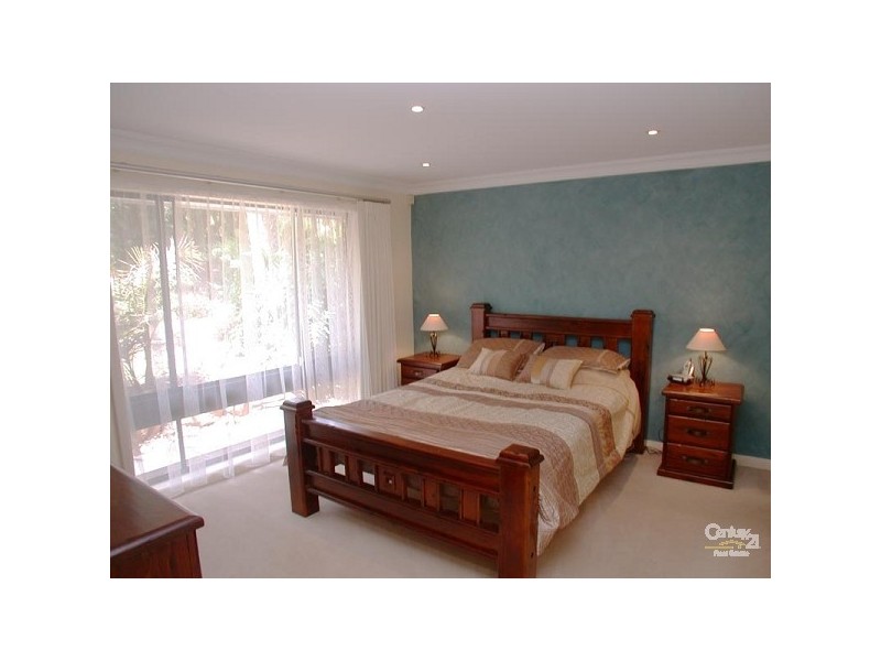 10 Caspian Court, Woodcroft SA 5162