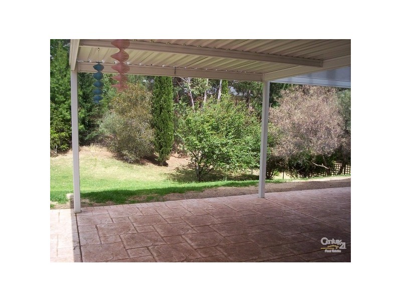 10 Nayook Grove, Happy Valley SA 5159