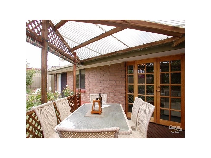 12 Goodrington Way, Moana SA 5169