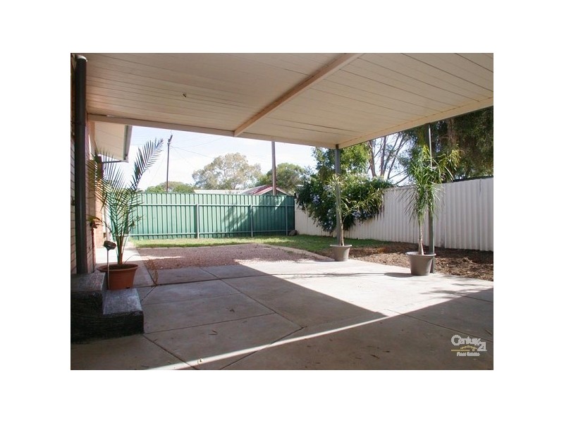 1 Misan Drive, Morphett Vale SA 5162