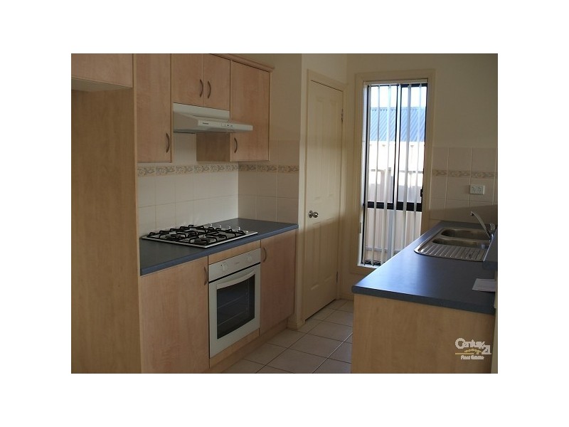 2/ 11-15 Venning Street, Morphett Vale SA 5162