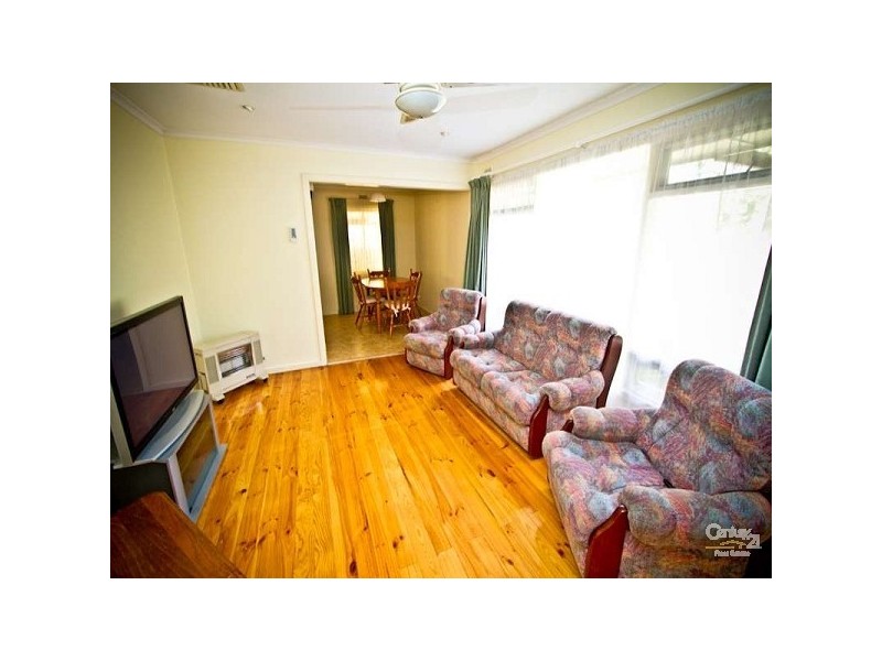 9 Charles Street, Christie Downs SA 5164