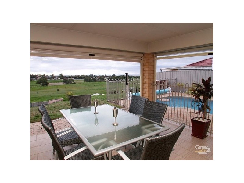 113 Grand Boulevard, Seaford Rise SA 5169