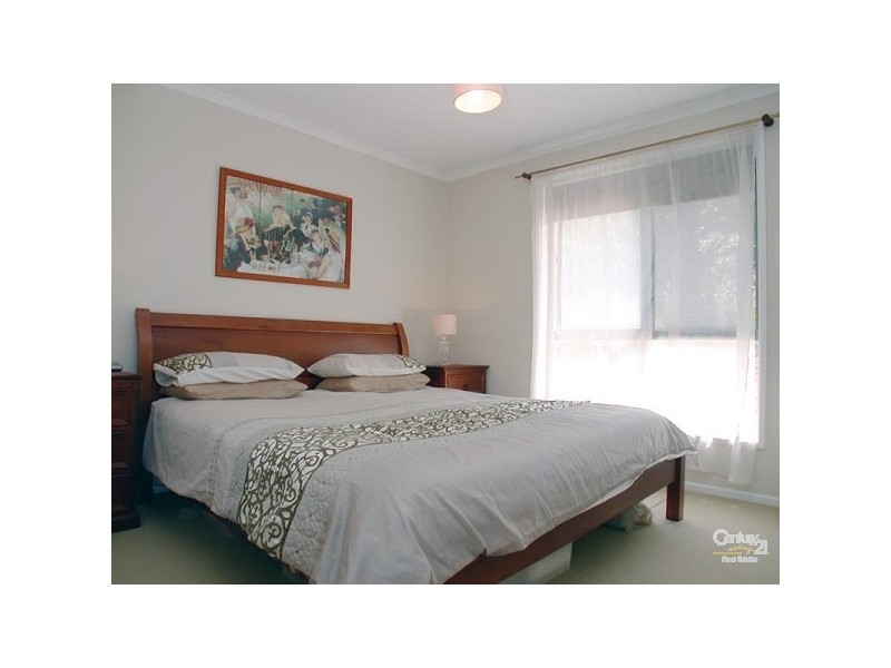 18 Torresan Crescent, Flagstaff Hill SA 5159