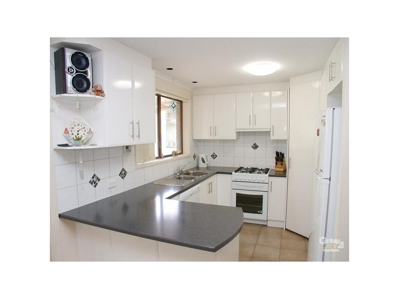 27 Scottsglade Road, Christie Downs SA 5164