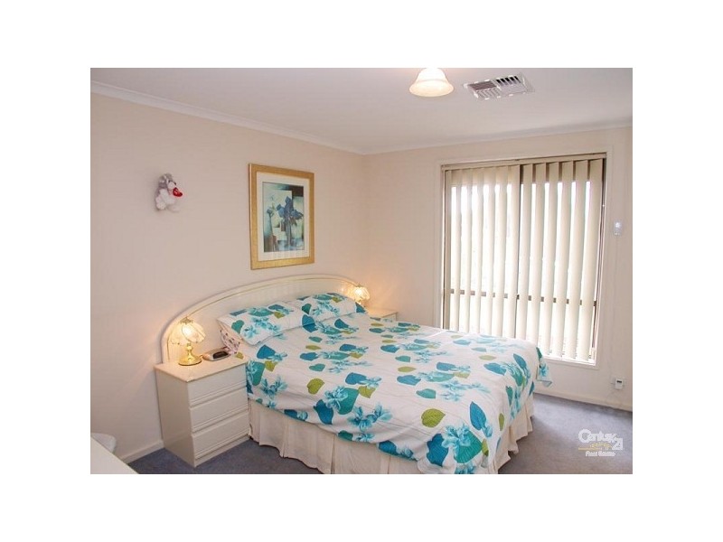 27 Scottsglade Road, Christie Downs SA 5164