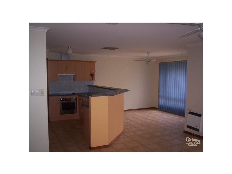 31 Tuscanny Way, Woodcroft SA 5162