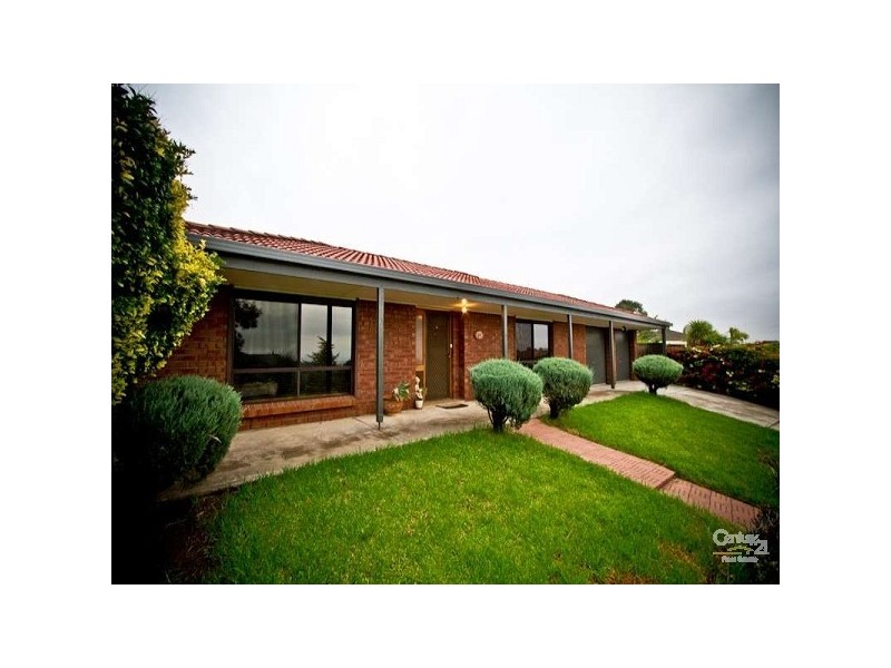 17 Genoa Court, Hallett Cove SA 5158