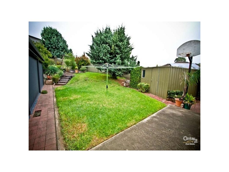 17 Genoa Court, Hallett Cove SA 5158