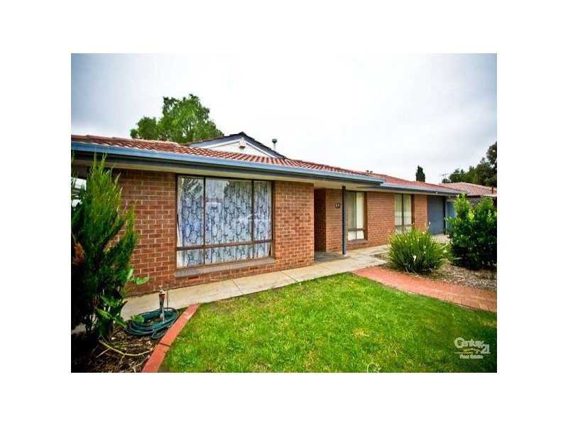 7 Raphael Crescent, Morphett Vale SA 5162
