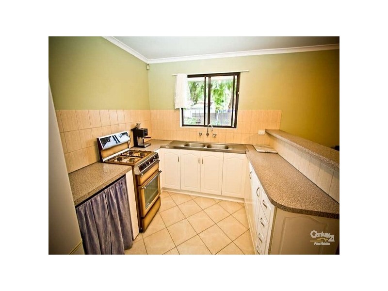 7 Raphael Crescent, Morphett Vale SA 5162