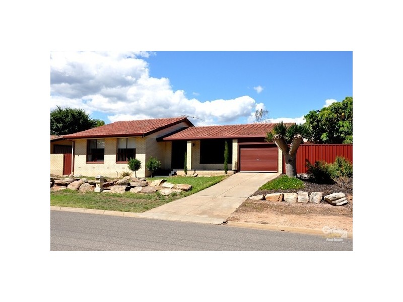 33 Marston Drive, Morphett Vale SA 5162