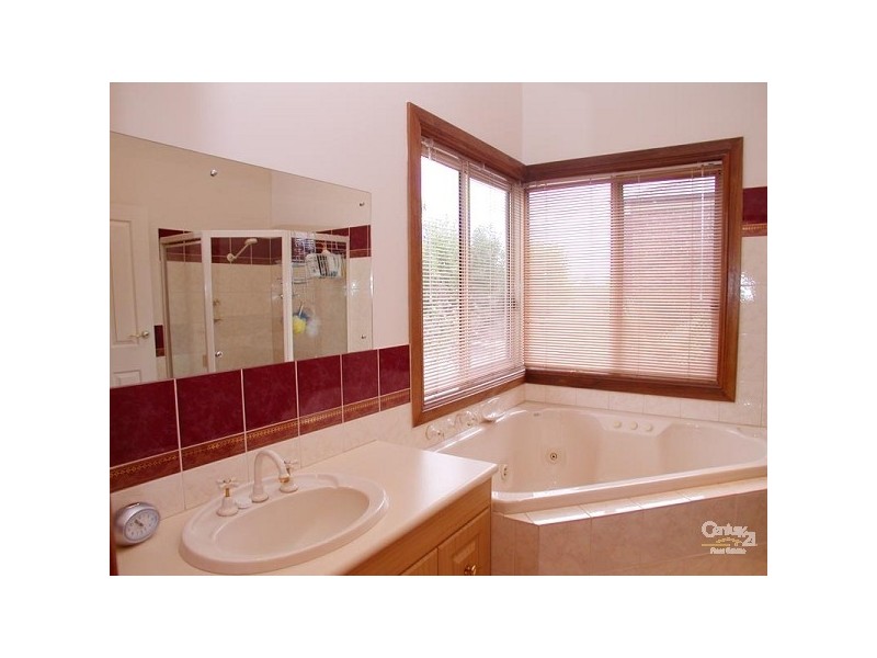 58 Grand Boulevard, Seaford Rise SA 5169