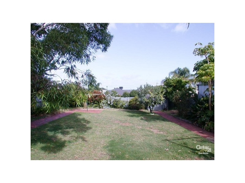26 Seabreeze Crescent, Maslin Beach SA 5170