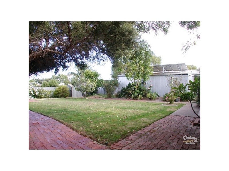 26 Seabreeze Crescent, Maslin Beach SA 5170