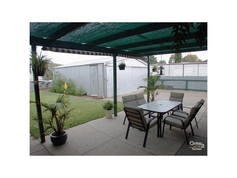 6 Stephen Crescent, Christie Downs SA 5164